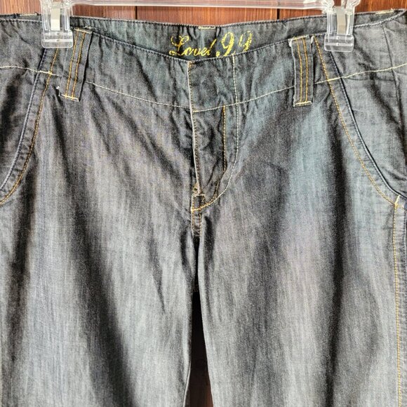 Vintage Anthropologie Level 99 Women 28 Low Rise Flare Jeans Wide Hem Distressed - Picture 3 of 13